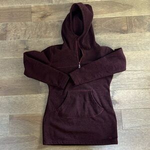Mountain Hardwear quarter zip hooded sweater